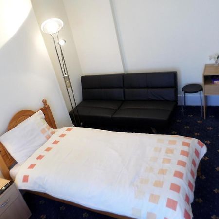Atini Guest House Croydon Pokój zdjęcie