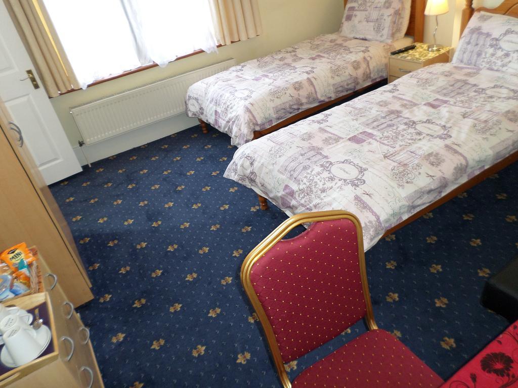 Atini Guest House Croydon Zewnętrze zdjęcie